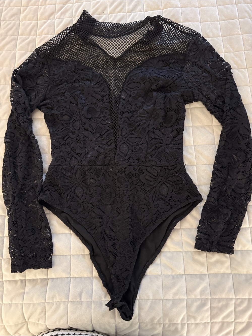 Charlotte Russe Black Lace Long-Sleeve Mesh-Inset Bodysuit